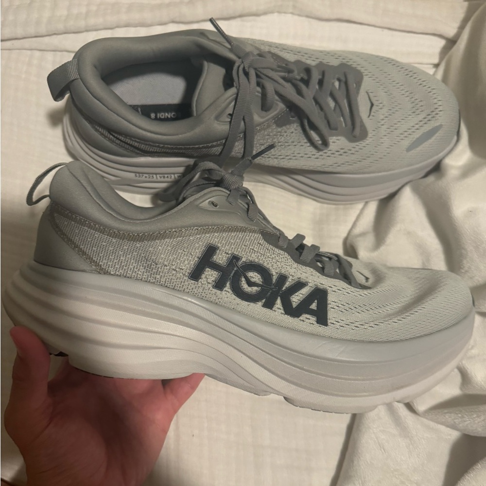 HOKA Bondi 8